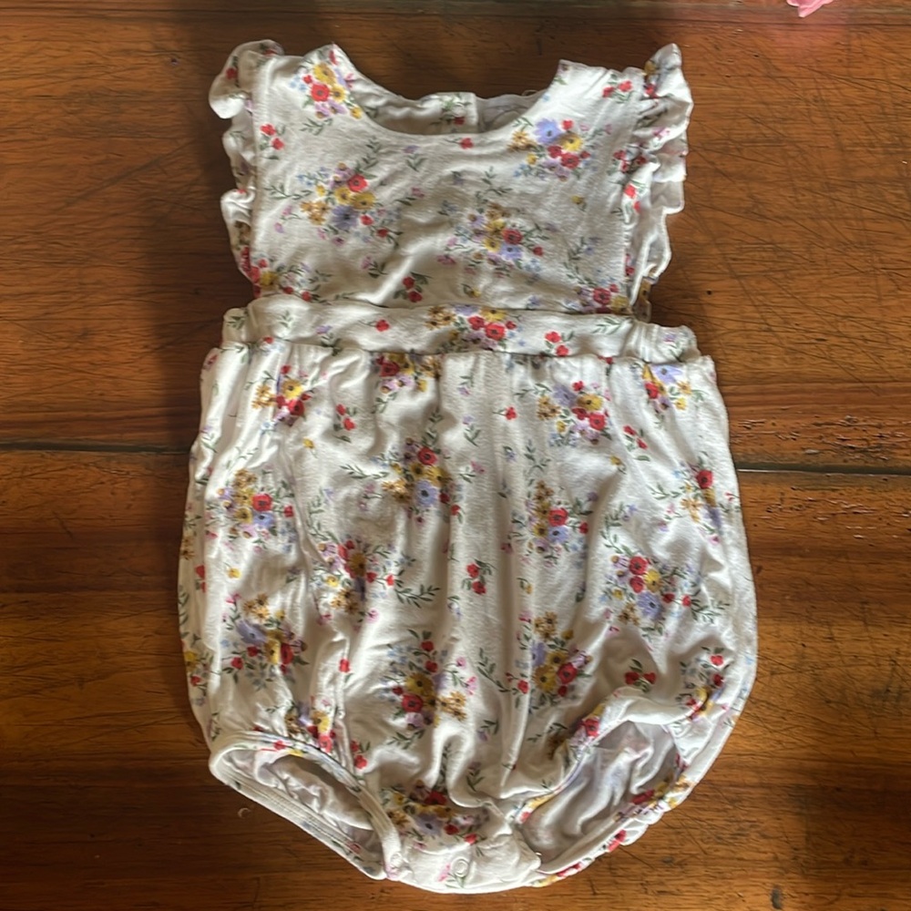 ANGEL DEAR | floral romper | 18-24 months